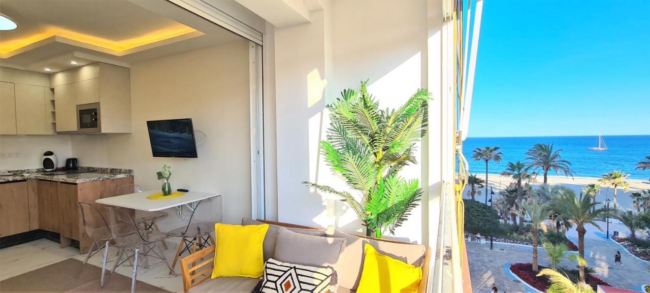 Apartment Linea De Playa Estepona Ngoại thất bức ảnh